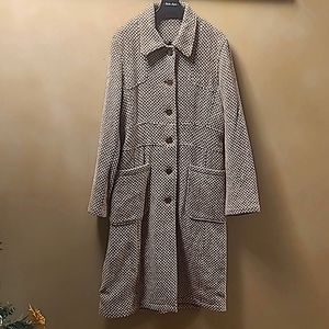 Houndstooth fall/spring 3/4 jacket!